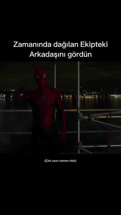 Zamanında dağılan ekipteki arkadaşını gördün