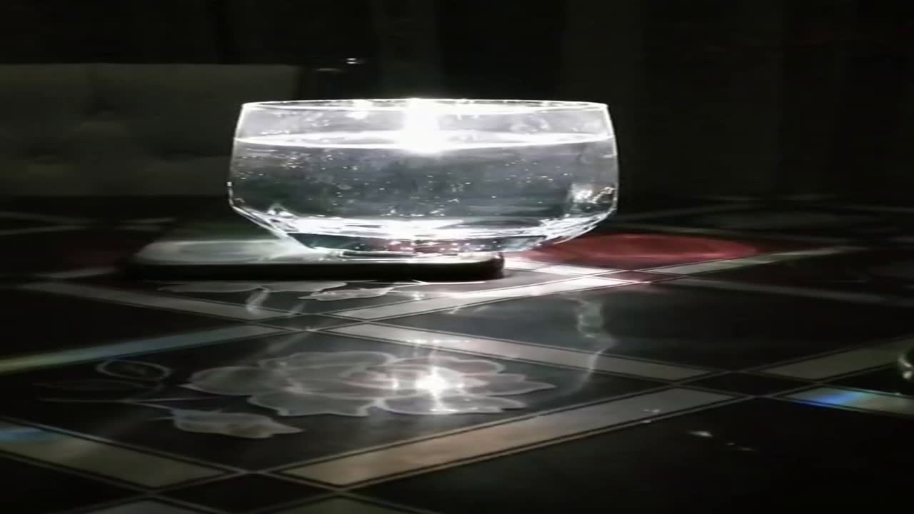 Zerdeçallı su deneyi